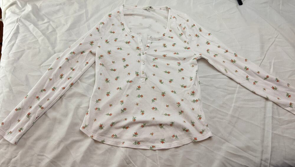 Lucky Brand Thermal Henley White Floral Rosebud Waffle Knit Long Sleeve Large